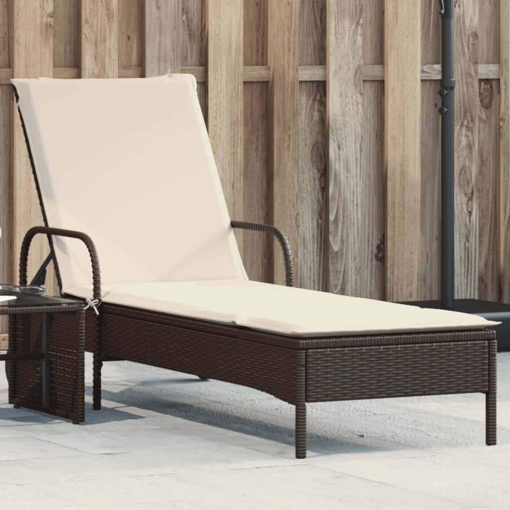 Ligbed Met Wielen En Kussen Poly Rattan