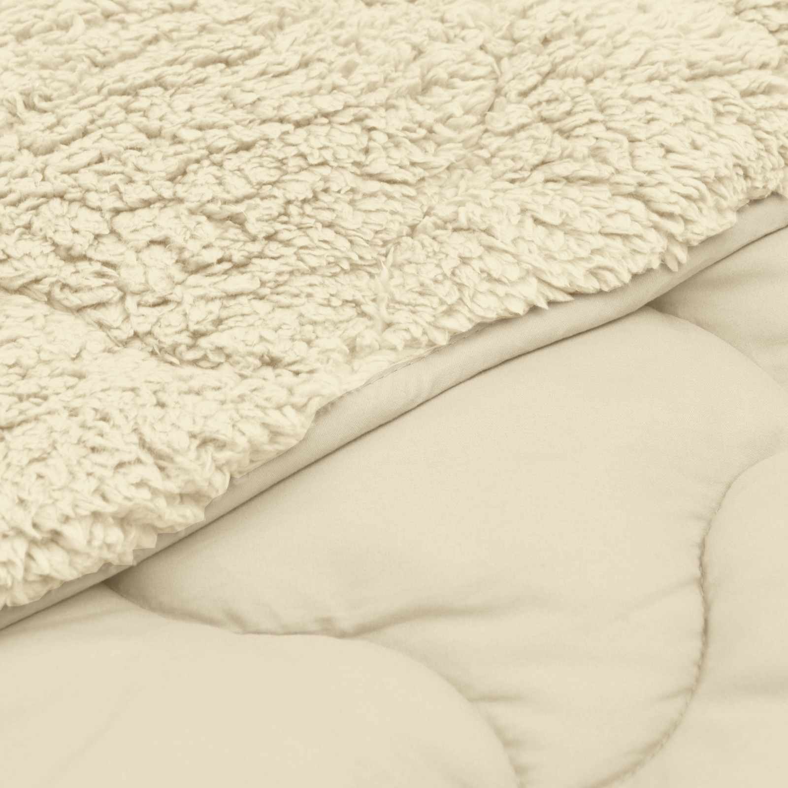 Winter Dekbed 220 X 260 Cm Microfiber En Teddy Fleece